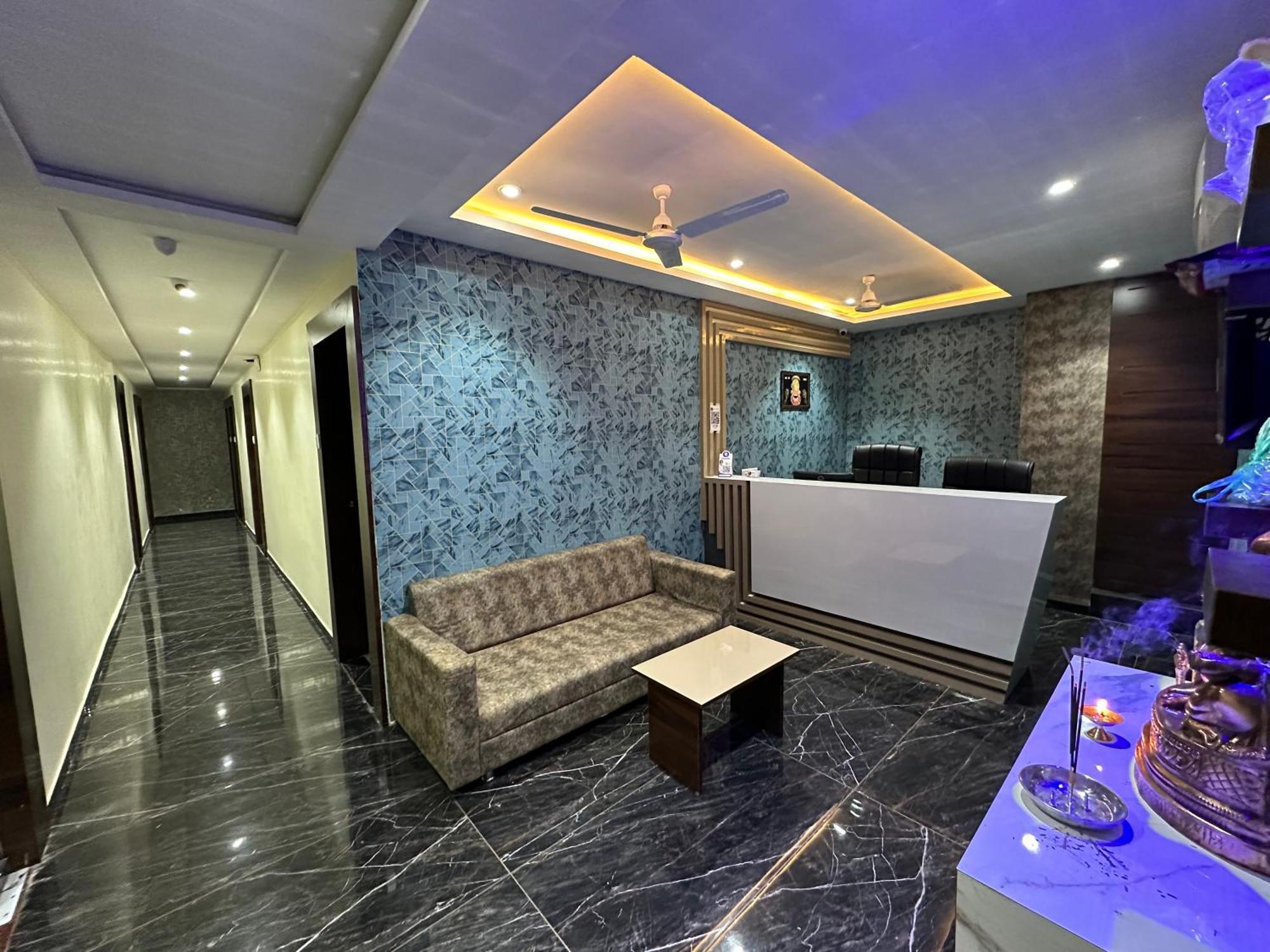 Hotel Golden View Vadodara Kültér fotó